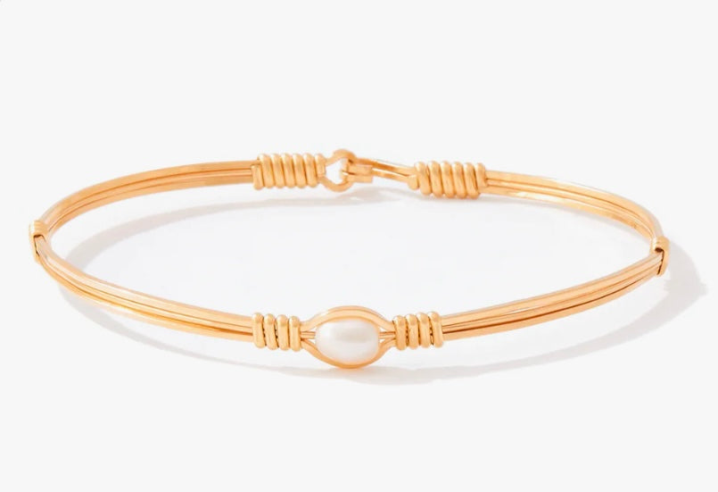 Pearl of my Heart Bracelet