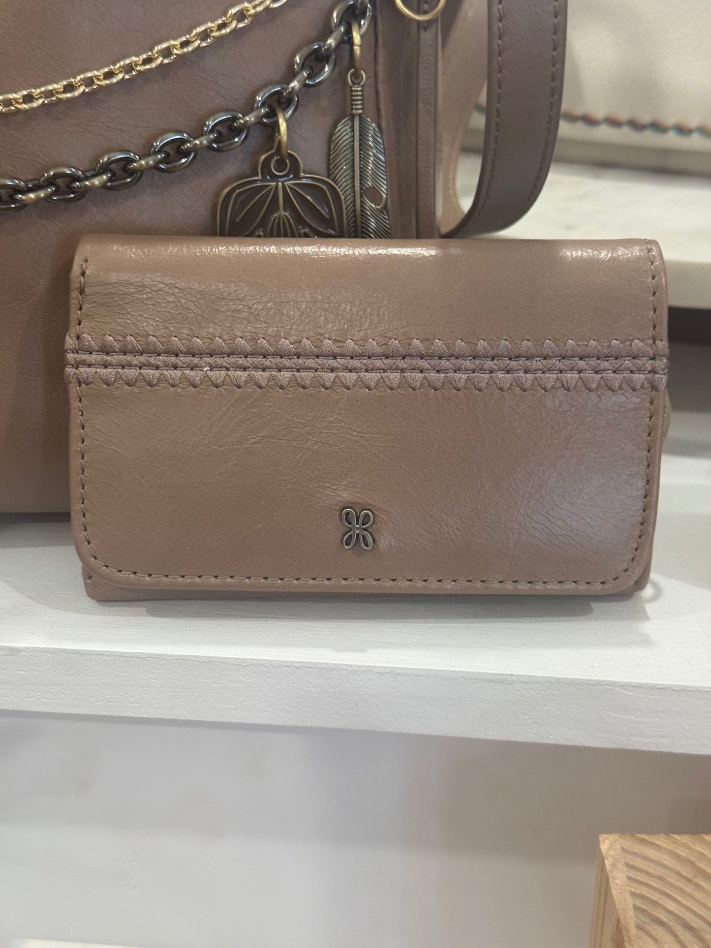 Hobo Jill Trifold Wallet in Woodsmoke