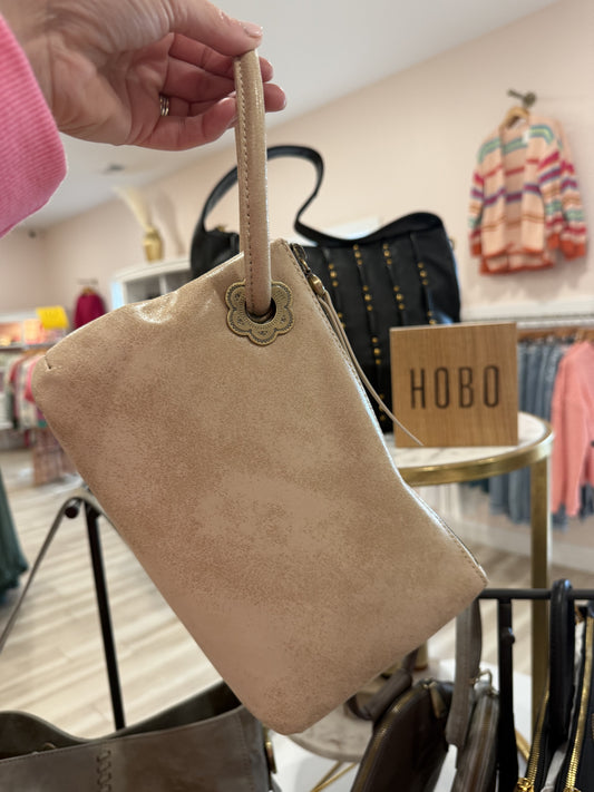 Daisy Daze Large Wristlet